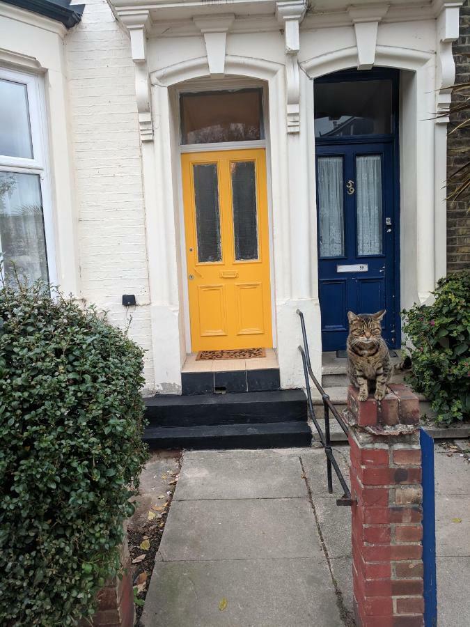 Tophome Stoke Newington London Exterior photo